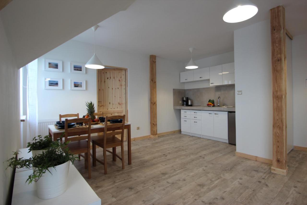 Apartdebki *